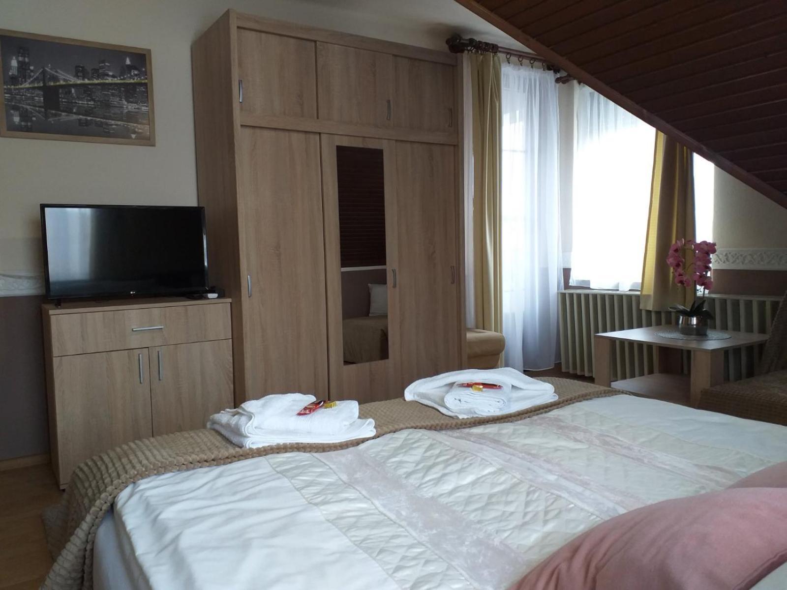 Aranka Apartman ギュラ エクステリア 写真